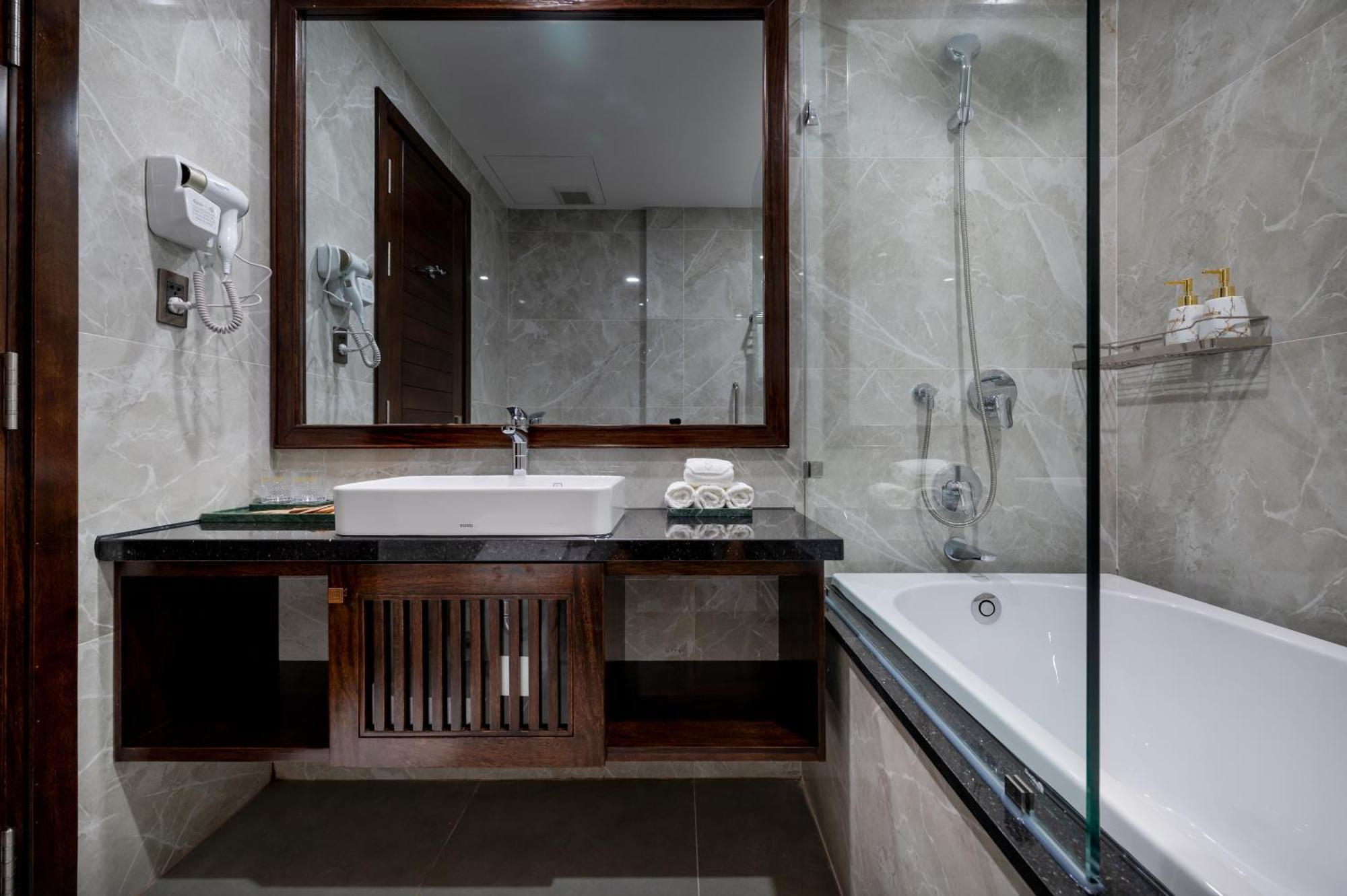 Florence Hotel Da Nang Luaran gambar